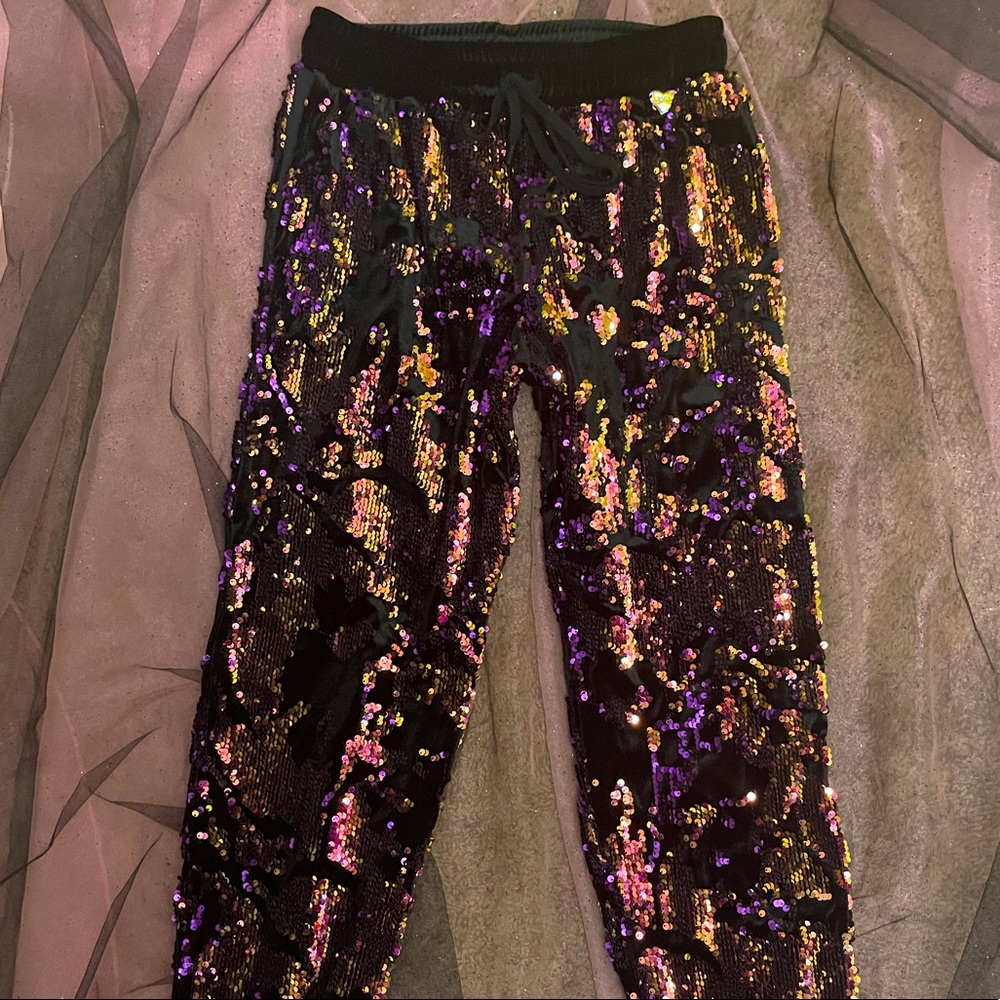 Cute Booty Lounge Leggings
